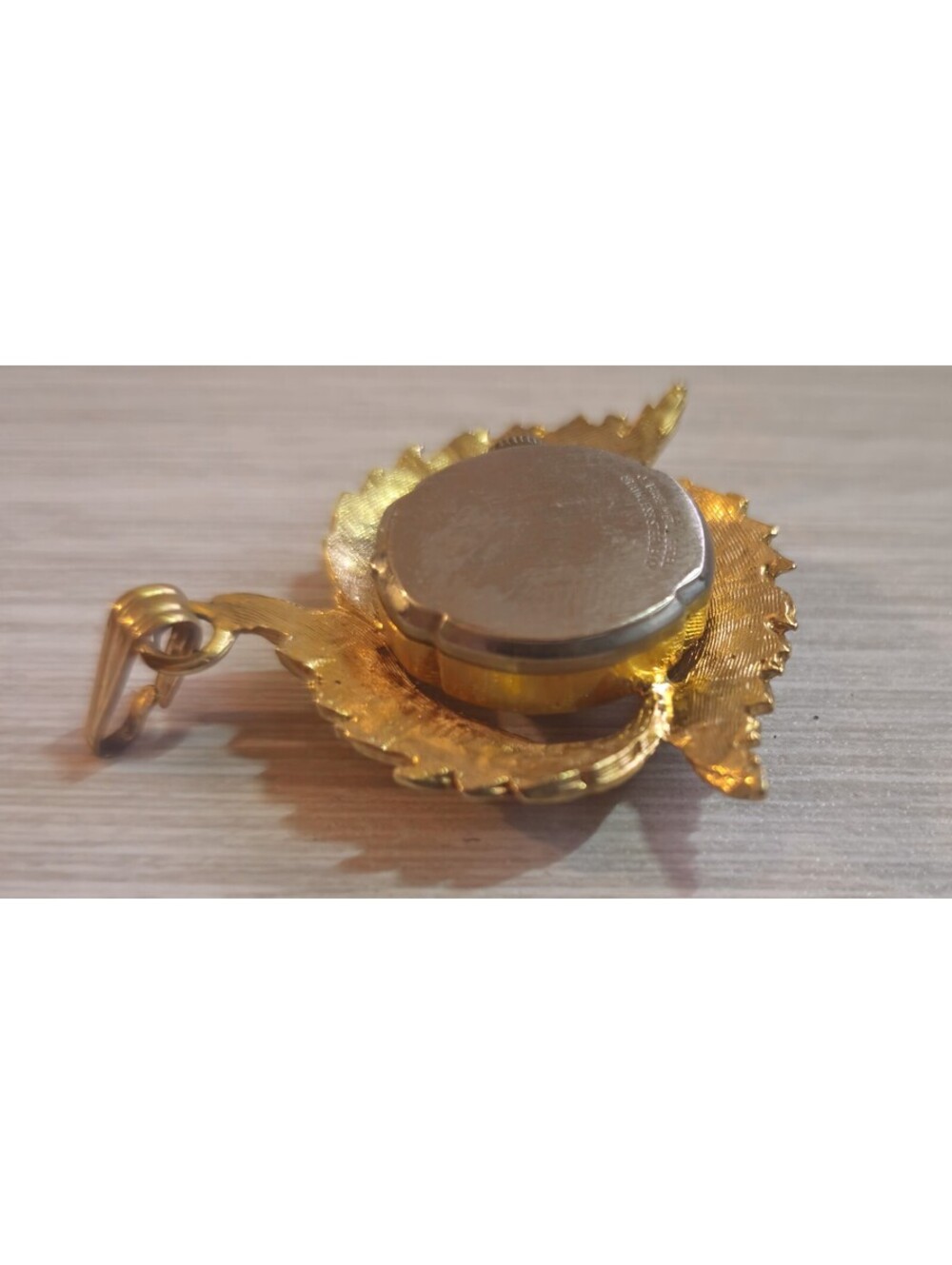Vtg. Enzo Incabloc Pendant Mechanical Watch 17 Jewel Tested up-side down. Runs - Picture 3 of 5